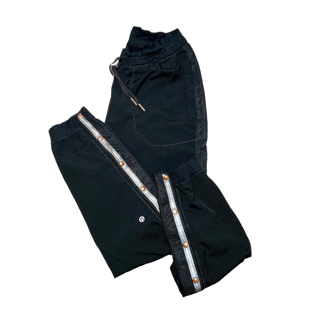 Womens size 6 Lululemon RARE Black Mesh Jogger w/copper snaps/yoga/barre/dance